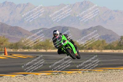 media/Nov-06-2022-SoCal Trackdays (Sun) [[208d2ccc26]]/Turn 14 (930am)/